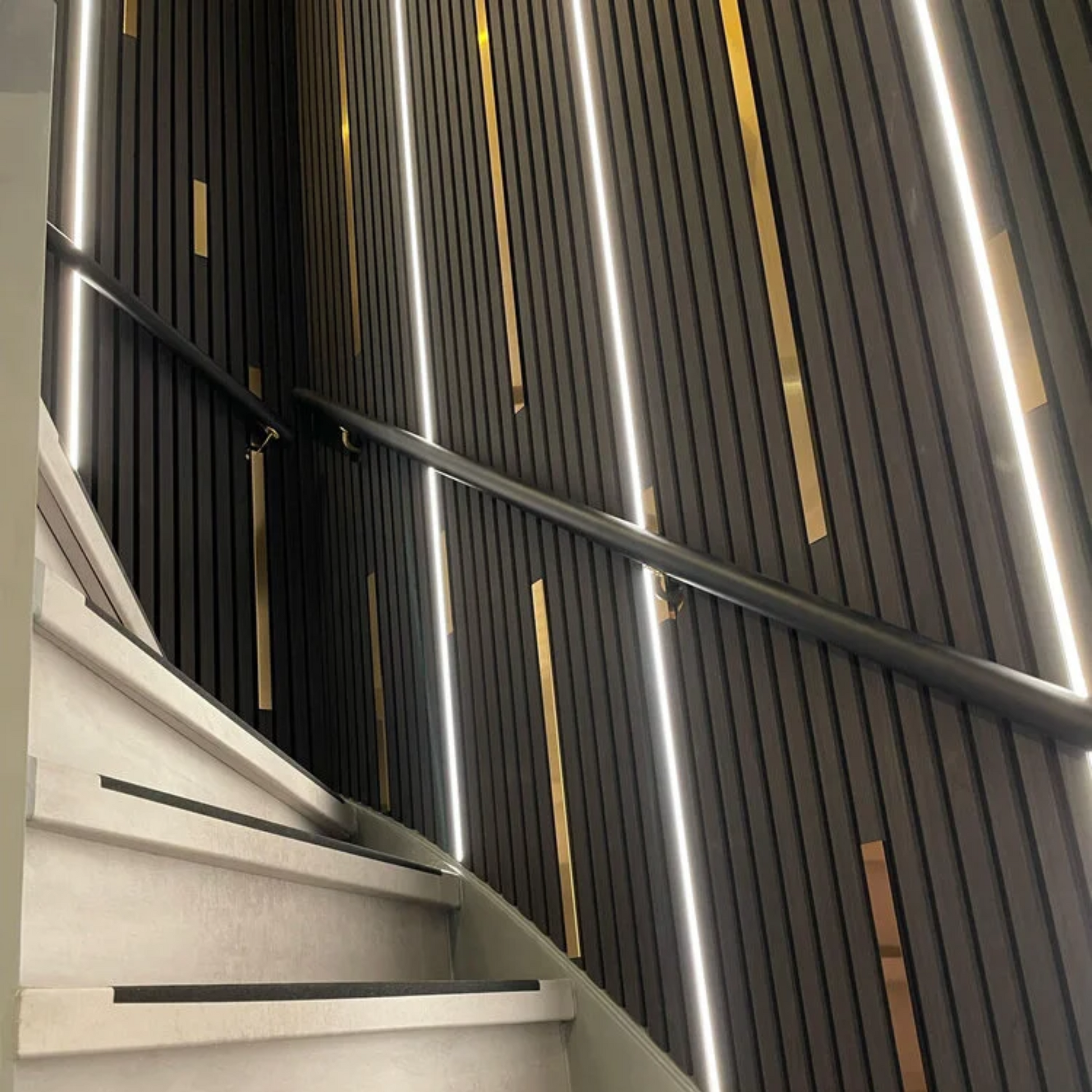 Akoestisch paneel - Blacked Oak - 260 x 60 cm - afbeelding 3